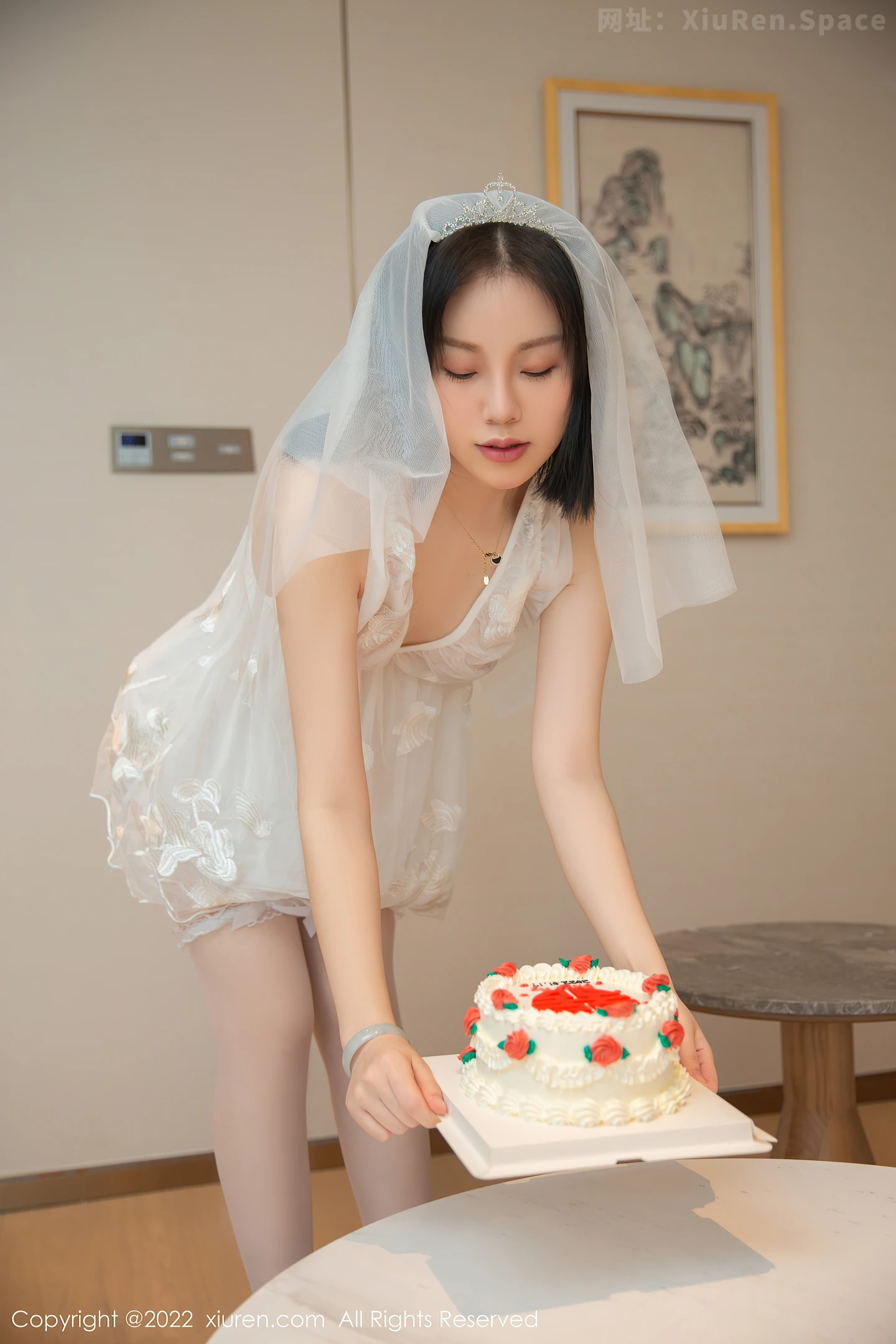 图片[5]-[XiuRen秀人网]VOL.4530 模特一颗甜蛋黄a结婚纪念日主题薄透服饰秀惹火身材诱惑写真81P-秀人网官方网站